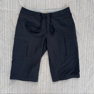 Mountain hardware black hiking biking outdoor shorts Long inseam